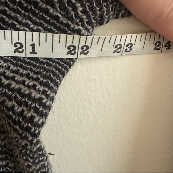 Lou & Grey Anthropologie Wool Blend Long Sleeve Sweater Zipper Back Medium - Picture 7 of 8